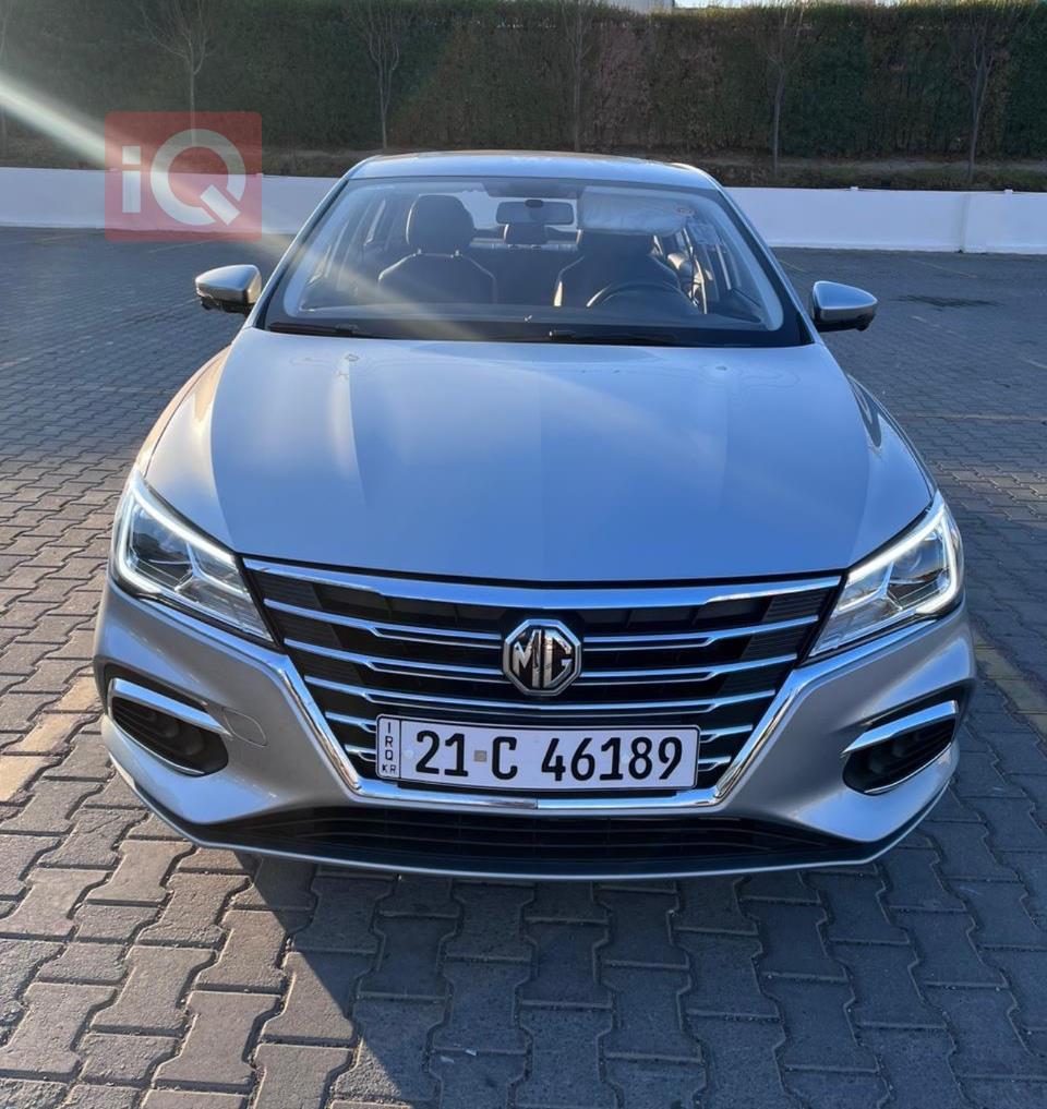 MG 5